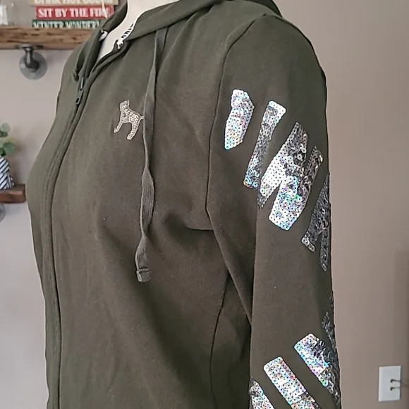 PiNK zip up small - Picture 5 of 6